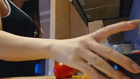 alejandradelaney online show from December 2024 12:49:01 PM