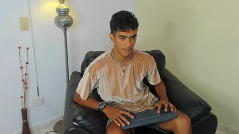 Alejandro williams online show from June 2026 09:16:01 PM