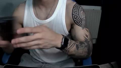 Snapshot of alejoduarte16 chatting on December 2025 05:19:02 PM alejoduarte16 online show from December 2025 05:19:02 PM