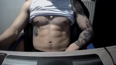 alejoduarte16 online show from May 2026 11:36:01 AM