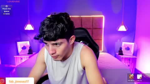 ALejoo Saenz online show from April 2026 01:52:02 PM