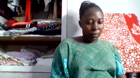 Noreen Kennth and Emilly online show from November 2025 05:52:02 AM