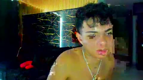 Alessandro online show from April 2026 01:38:02 PM