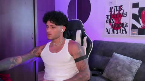 Alessandro Vanni online show from April 2026 02:12:01 PM