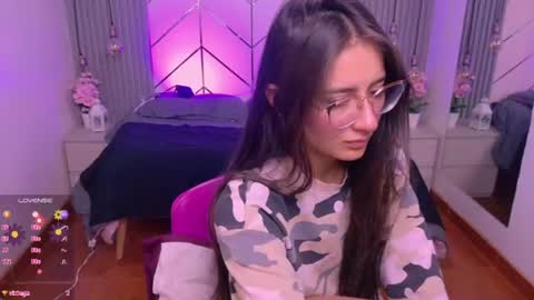 Alessia online show from July 2026 04:07:02 PM
