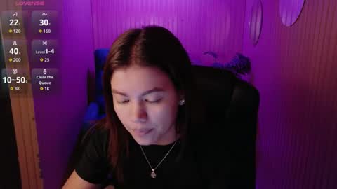 Snapshot of alessiamonroe_ chatting on June 2026 08:35:01 PM alessiamonroe_ online show from June 2026 08:35:01 PM