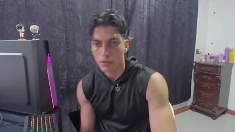 Snapshot of alessio_vale chatting on March 2026 10:53:01 PM alessio Vale online show from March 2026 10:53:01 PM