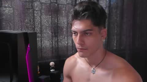 Snapshot of alessio_vale chatting on April 2026 02:15:02 PM alessio Vale online show from April 2026 02:15:02 PM