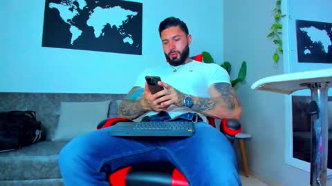 Aless Rose online show from March 2026 08:01:01 PM