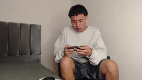 Owen online show from February 2025 05:20:02 AM