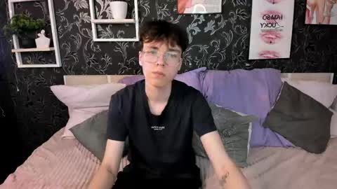 alex_bigls online show from May 2026 02:12:01 PM