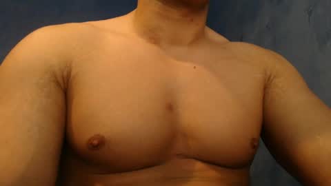 Snapshot of alex_blu chatting on June 2026 06:45:01 AM Alex online show from June 2026 06:45:01 AM