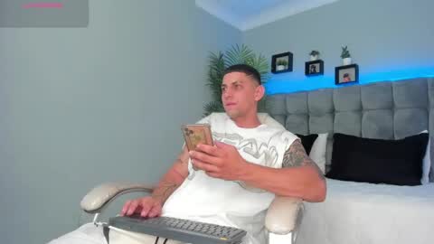 alex online show from April 2026 12:10:01 PM