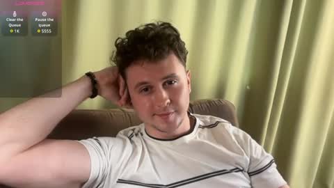 Snapshot of alex_onelove chatting on July 2026 01:07:01 PM Alex online show from July 2026 01:07:01 PM