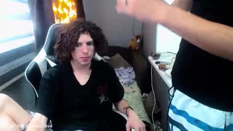 alex_ray69 online show from September 2025 07:40:02 AM