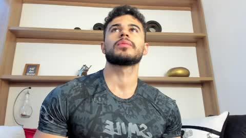 alex_wolf05 online show from April 2026 06:52:01 PM