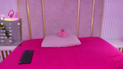 A L E X A   online show from April 2026 03:43:01 AM
