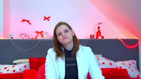 AlexaAvery online show from July 2026 06:59:02 AM