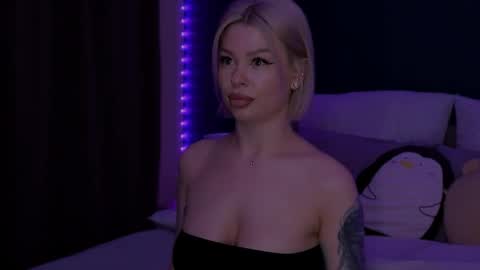 Alexa Mason online show from April 2026 02:06:01 AM