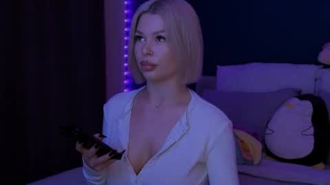 Alexa Mason online show from April 2026 07:30:02 PM