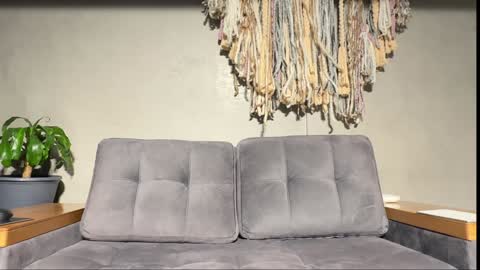 Snapshot of alexanddani chatting on January 2025 03:57:01 AM Alex Dani online show from January 2025 03:57:01 AM