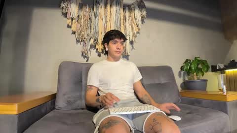 Snapshot of alexanddani chatting on February 2025 02:19:02 AM Alex Dani online show from February 2025 02:19:02 AM