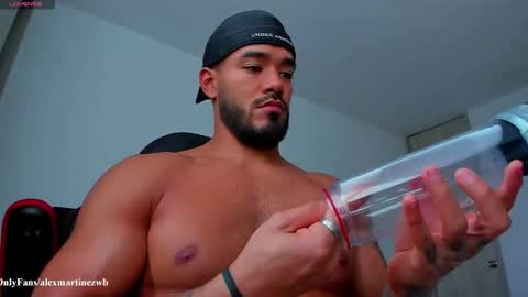 Onlyfansalexmartinezwb  Instagram alexwbmartinez  Twitter martinezcb937 online show from April 2026 07:07:02 PM