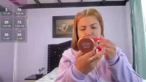 Snapshot of alexandra_torress chatting on October 2025 03:36:01 PM alexandra online show from October 2025 03:36:01 PM