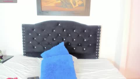 Snapshot of alexandra_torress chatting on November 2025 11:32:02 AM alexandra online show from November 2025 11:32:02 AM