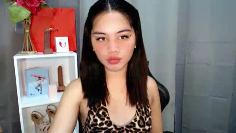 Andrea online show from March 2026 02:11:02 AM