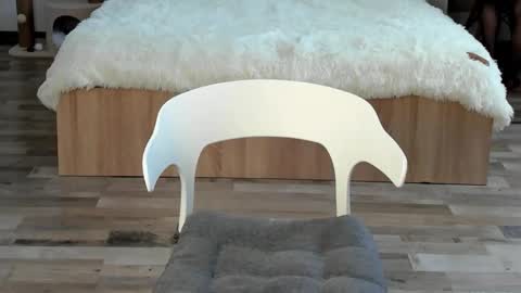 Alex online show from February 2026 05:48:02 AM