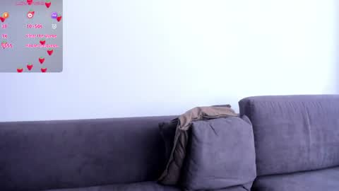 Alexia online show from April 2026 06:03:02 PM