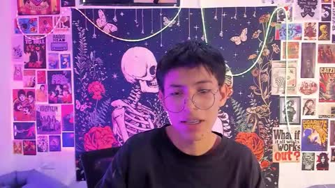 Snapshot of alexitop_ chatting on February 2026 06:59:02 PM Alexito online show from February 2026 06:59:02 PM