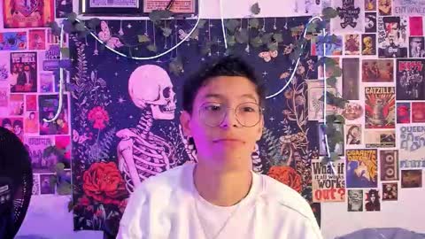 Snapshot of alexitop_ chatting on February 2026 09:11:02 PM Alexito online show from February 2026 09:11:02 PM