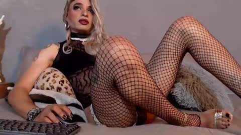 Alexjhonsson online show from April 2026 12:00:02 PM