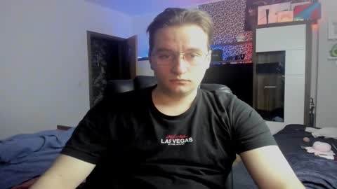 alexs9xtime online show from March 2026 11:32:01 PM