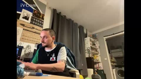 TicklishDude online show from April 2026 10:15:01 PM