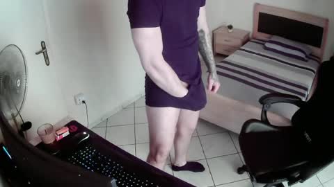 Snapshot of alexthepro00 chatting on June 2026 05:02:02 PM alexthepro00 online show from June 2026 05:02:02 PM