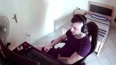 Snapshot of alexthepro00 chatting on July 2026 10:21:02 AM alexthepro00 online show from July 2026 10:21:02 AM