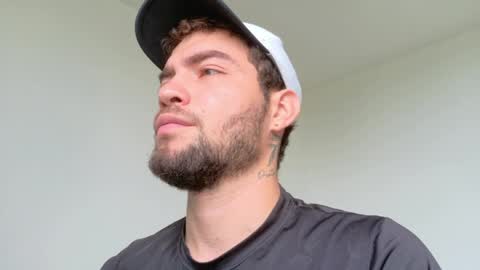 Alex online show from April 2026 07:19:01 PM