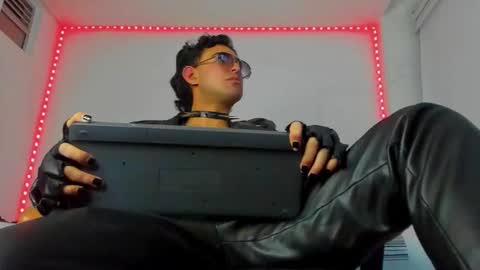 Alexander online show from September 2025 04:03:01 AM