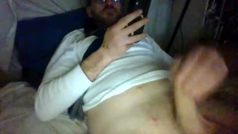 Edgarrrdd1021 online show from May 2026 07:28:02 AM