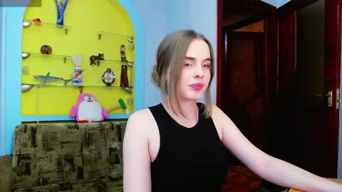 Snapshot of alicanewlove chatting on June 2026 08:13:02 PM alice online show from June 2026 08:13:02 PM