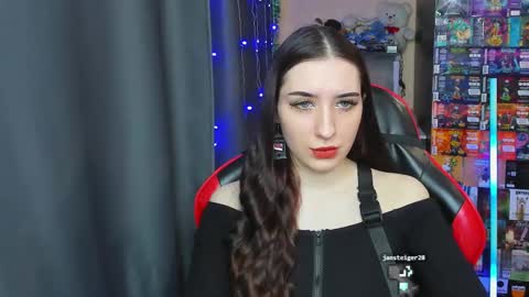 Alice online show from March 2025 12:22:02 PM