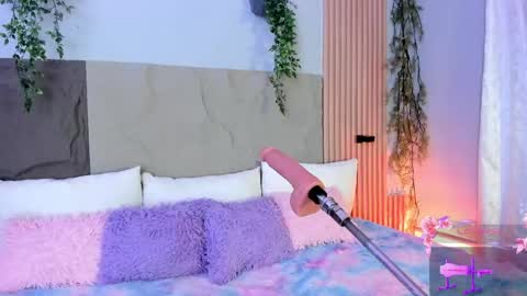 Mey online show from April 2026 10:32:02 PM