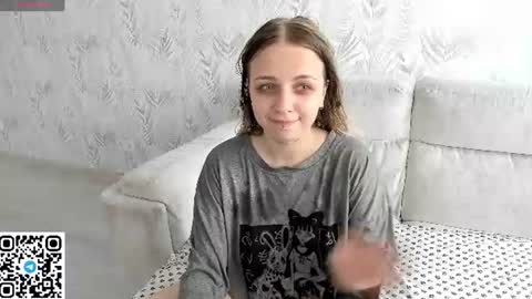 Snapshot of alice_halle chatting on June 2026 09:04:02 AM alice_halle online show from June 2026 09:04:02 AM