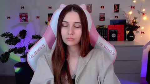 alicecharmy online show from February 2026 01:22:02 PM