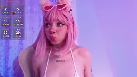 Alice  online show from September 2025 01:49:02 AM