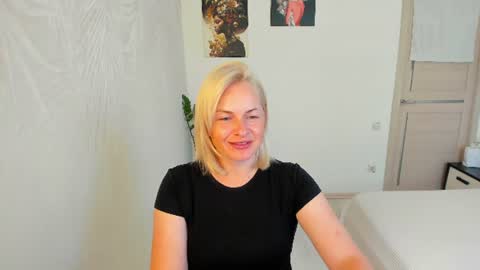 Snapshot of alicee__grace chatting on July 2026 09:33:02 AM Alicee online show from July 2026 09:33:02 AM
