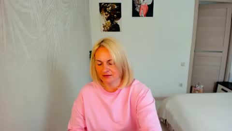 Snapshot of alicee__grace chatting on July 2026 08:51:01 AM Alicee online show from July 2026 08:51:01 AM